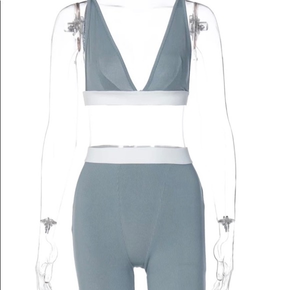 Grey Lounge Set - Picture 2 of 3